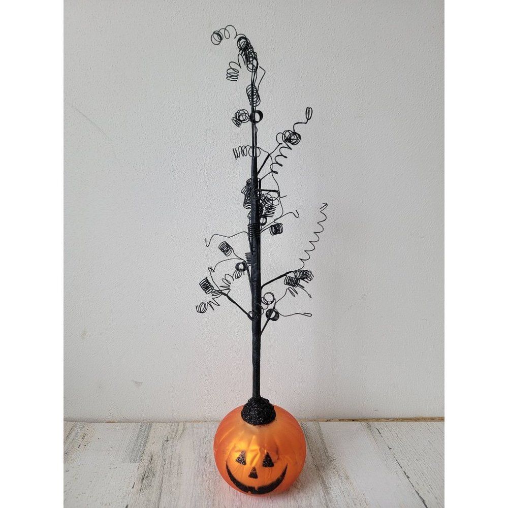 Dept 56 35169 Halloween‎ ornament tree pumpkin jack o'lantern figure